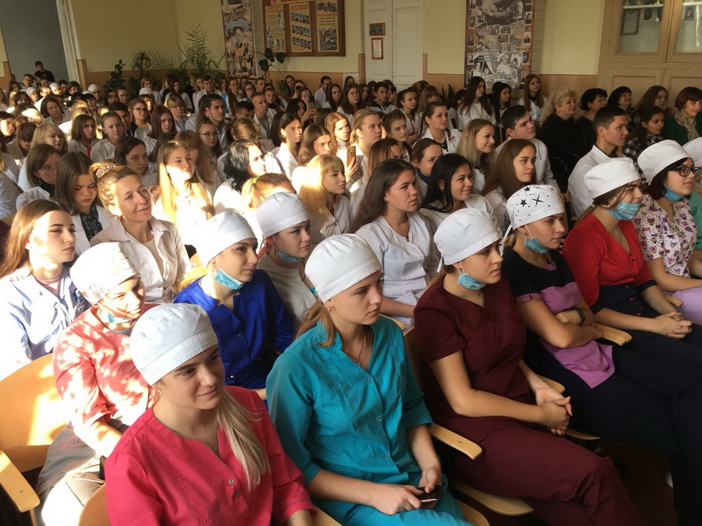 Ніжинський медичний коледж, студенти, зустріч, Людмила Шупенюк