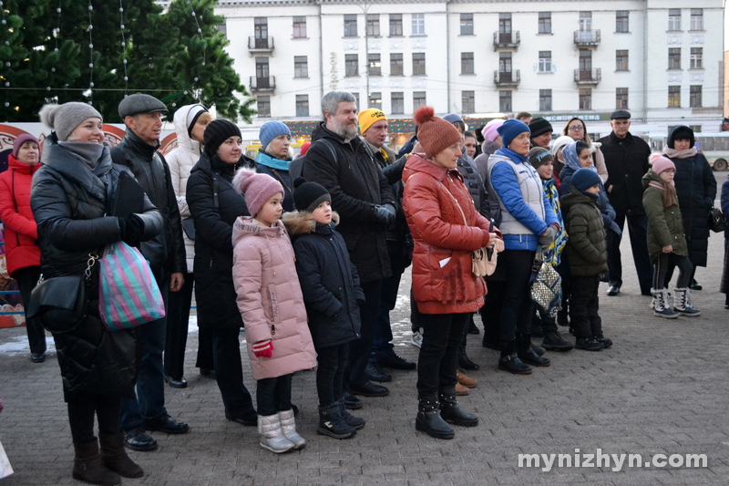 Різдво, святкування, площа, вертеп, колядка