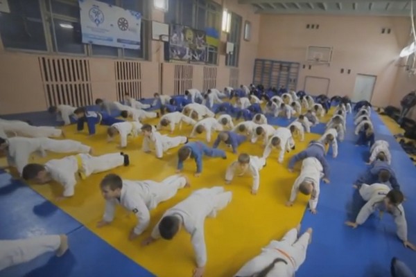 Флешмоб, 22PushUpChallenge