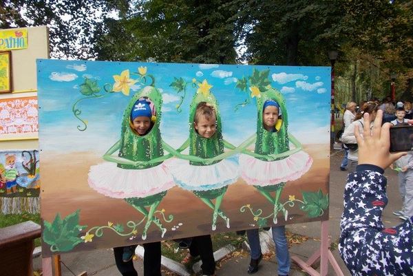 Ніжин, огірок, фестиваль