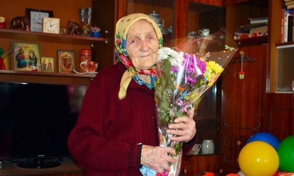 101, день народження, довгожителька
