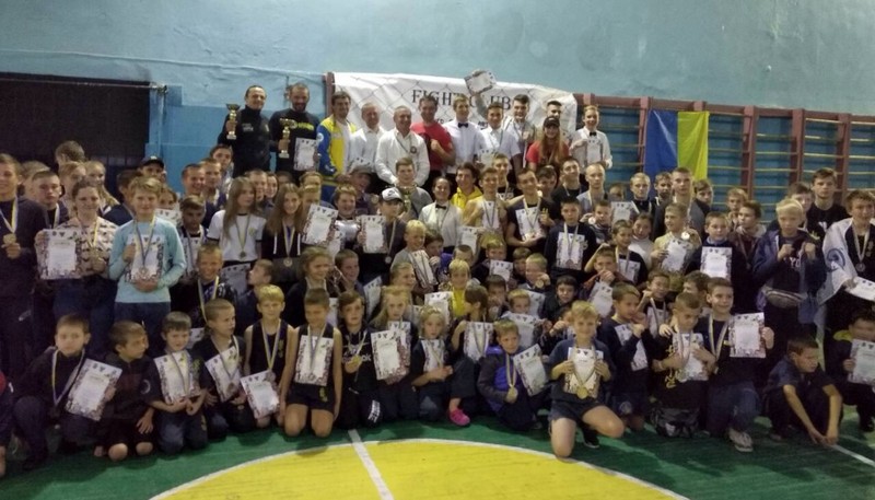 хортингісти, чемпіонат, кубок, перемога