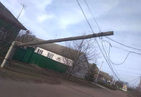 електроопори, вітер