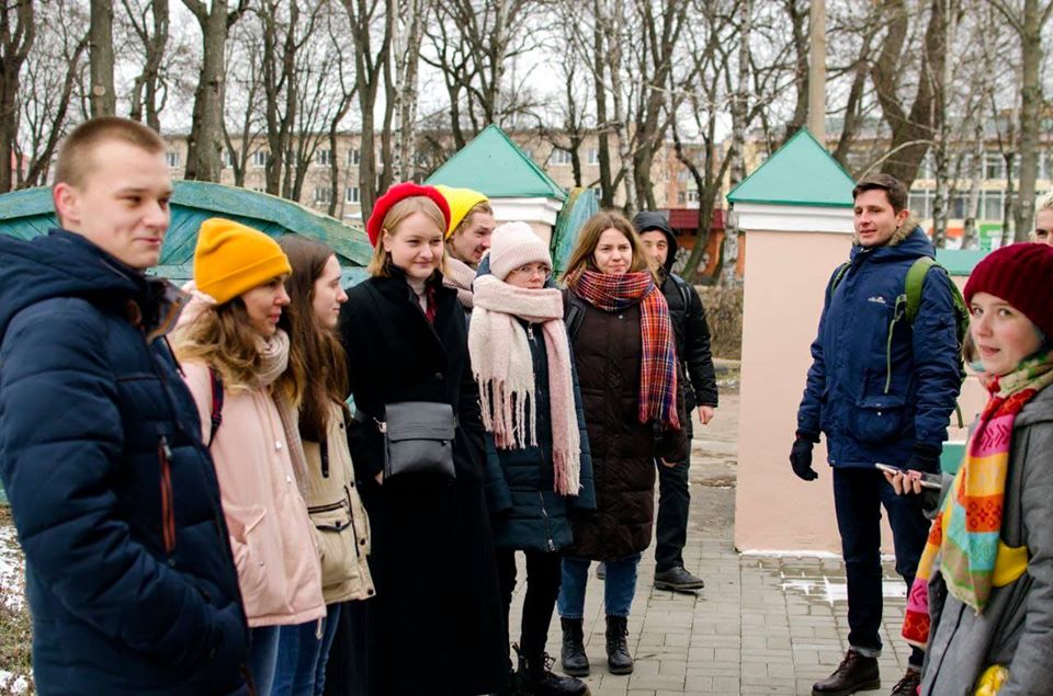 екскурсії, краєзнавчий музей, Роман Желєзко