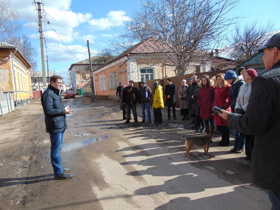 меморіальна дошка, Спаський