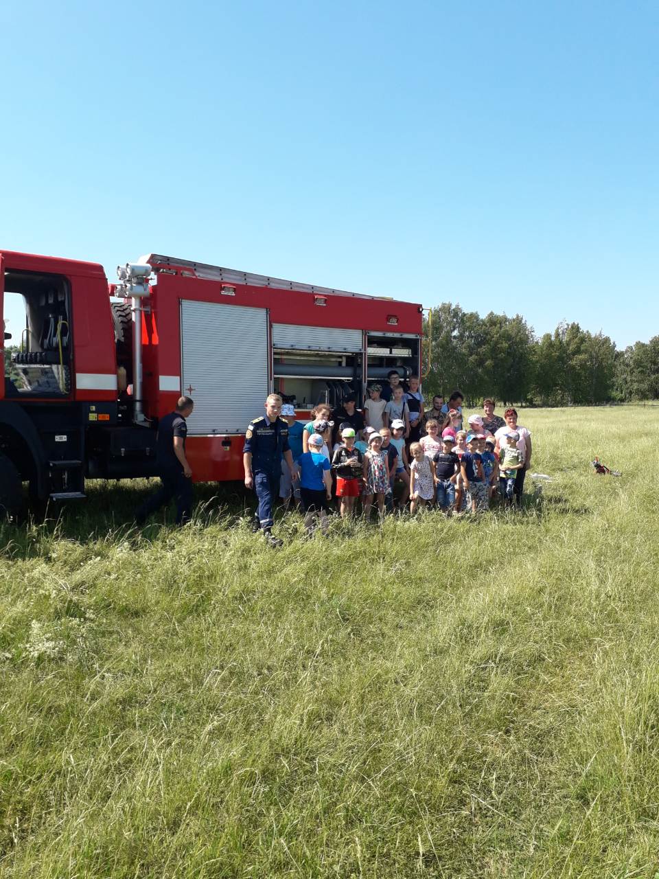 пожежа, рятувальники, діти, Ніжинський лісгосп