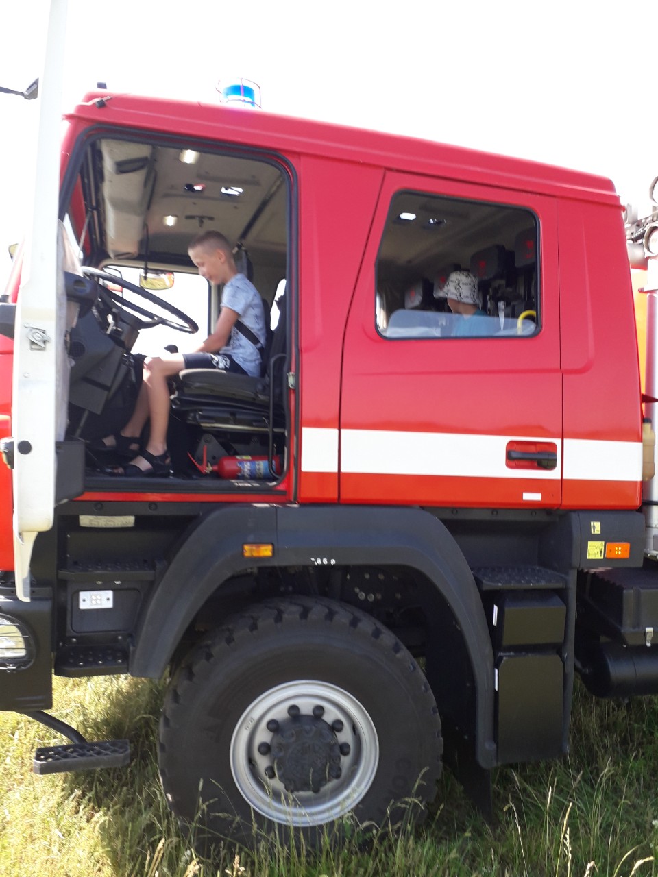 пожежа, рятувальники, діти, Ніжинський лісгосп