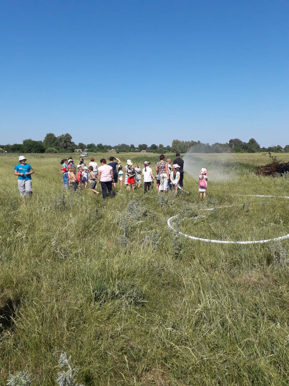 пожежа, рятувальники, діти, Ніжинський лісгосп