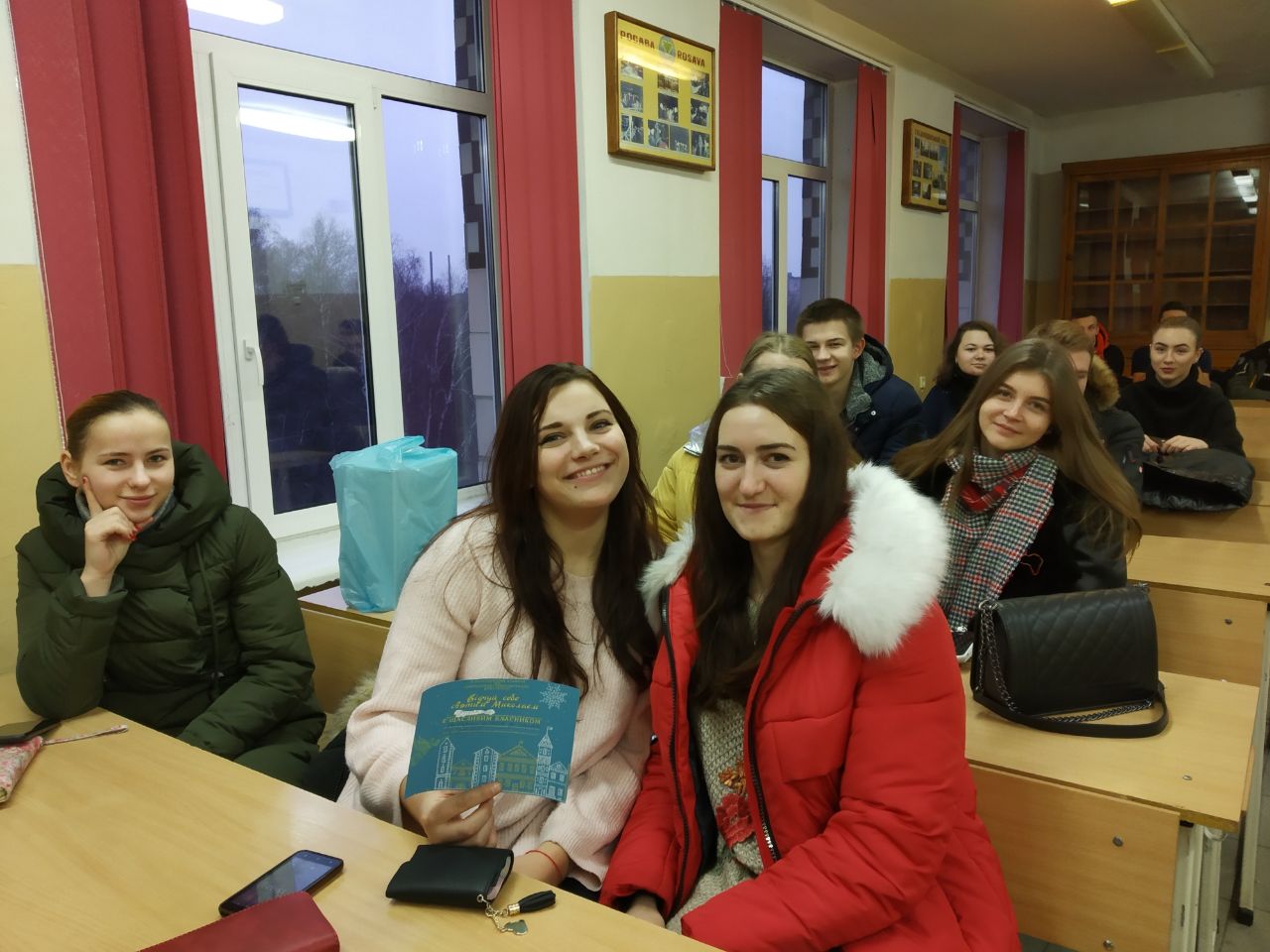 благодійний аукціон, сувенірні вироби