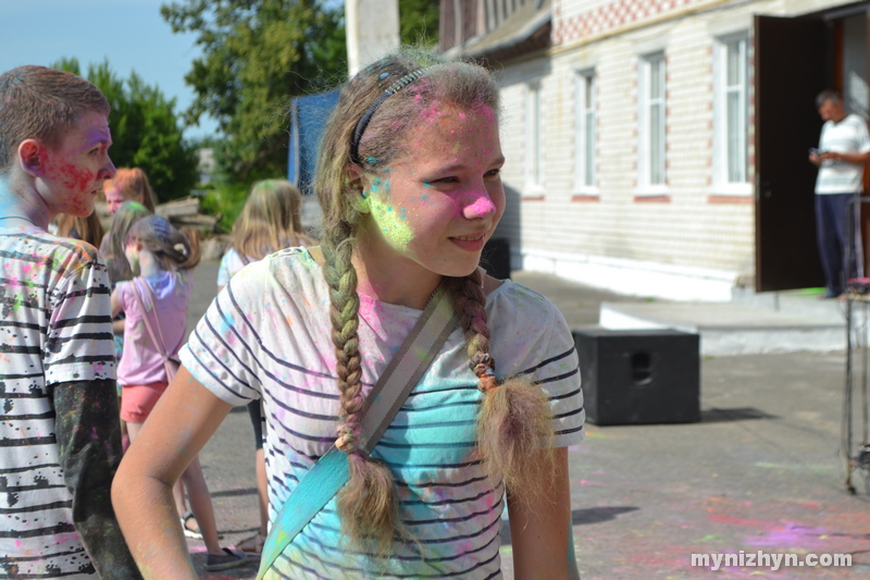 кольоровий фестиваль, Графський парк, стадіон "Спартак"