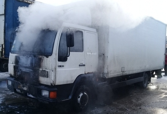 вантажівка, пожежа