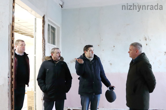 ремонт, музей, родина Макарових, Микола Гоголь, світлиця, хол