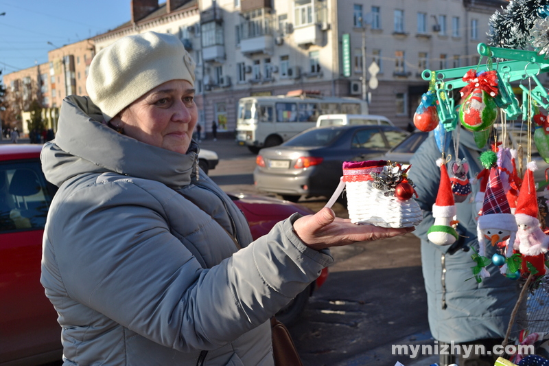 Різдвяний ярмарок, майстри, ялинка, площа Франка