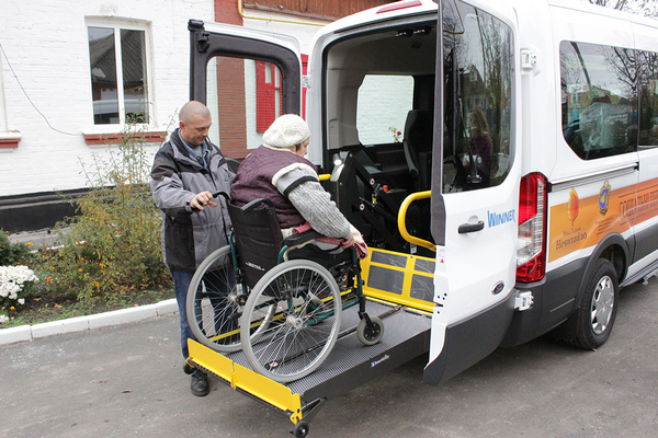 інвалідний візок, соціальне таксі