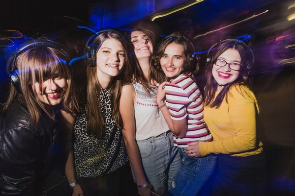 вечірка, Ніжинська центральна бібліотека