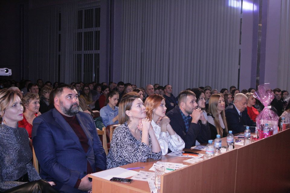 Міс та Містер, університет, шоу, Гоголевий виш