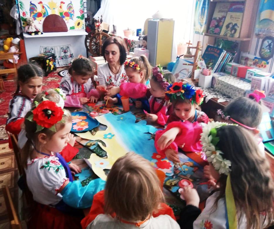 мова, Україна, ДНЗ №13 «Берізка», панно, квест-ігри