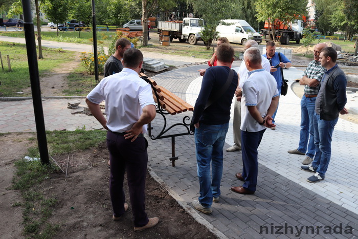 підготовка, День Незалежності, пам'ятник