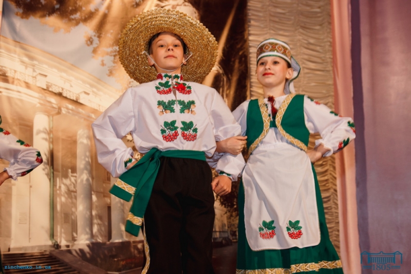 Квітневі викрутаси, НДУ