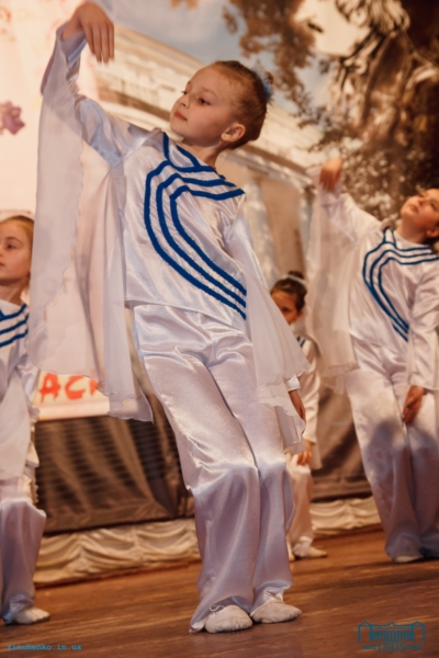 Квітневі викрутаси, НДУ