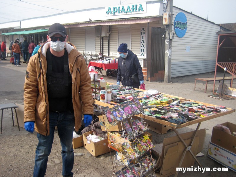 Ніжин, ринок, торгівля, маски