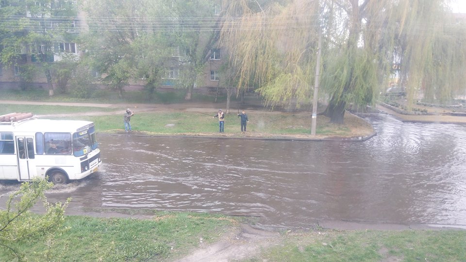 риболовля, вулиця Незалежності