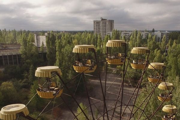 Прип'ять, колесо огляду, туристи, Чорнобиль, АЕС