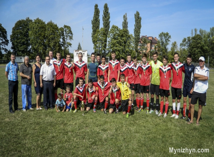 Ніжинські футболісти здобули перемогу на домашньому Всеукраїнському турнірі