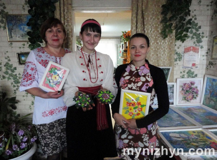 Відкрилась виставка "Мистецькі барви Катерини Кот"