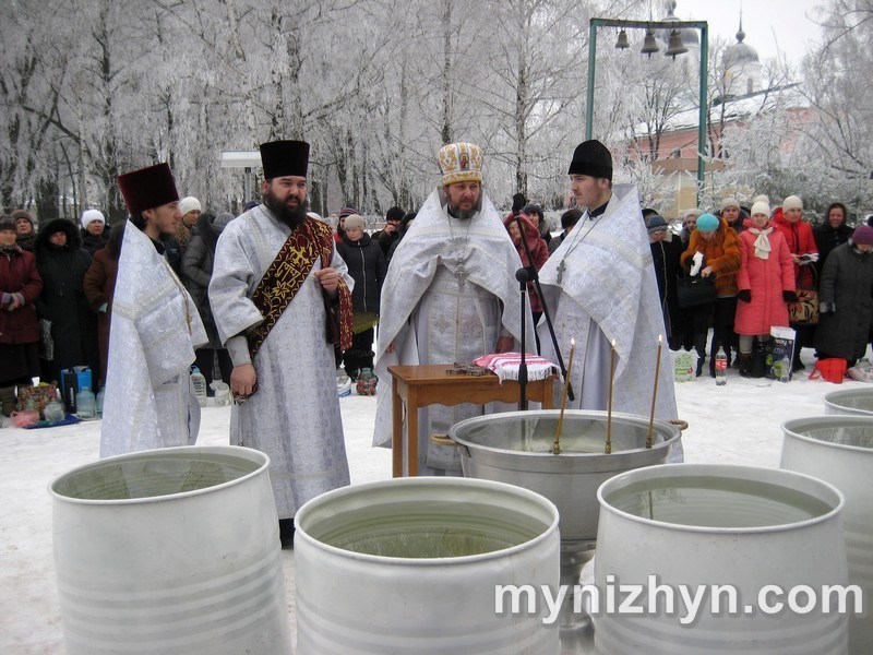 Освячення води в Миколаївському соборі та Всіхсвятській церкві 19 січня