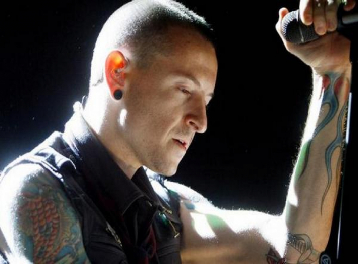 Смерть вокаліста "Linkin Park". У поліції розповіли подробиці самогубства музиканта
