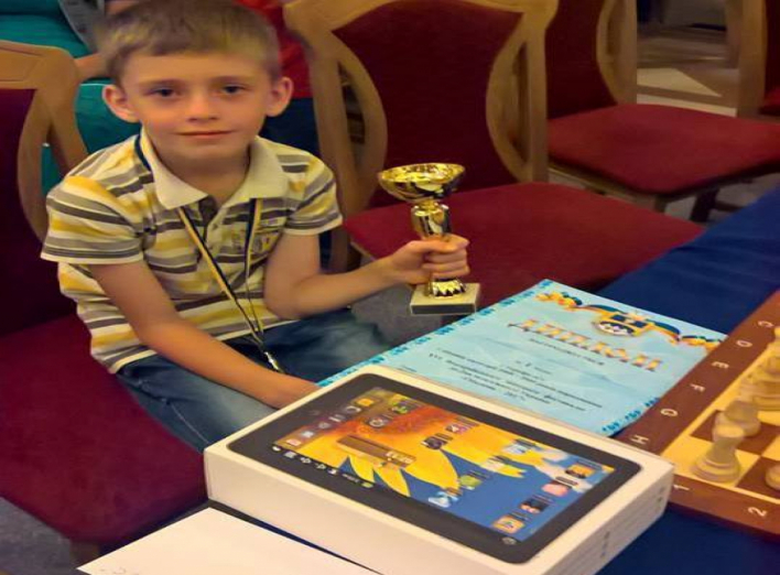 Олександр Кулепестін здобув перше місце на шаховому турнірі у Києві