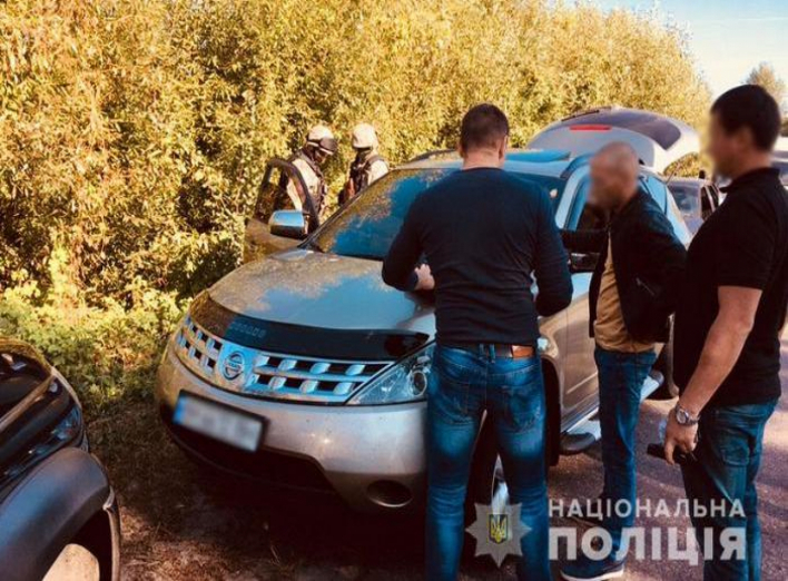 На Чернігівщині поліція затримала сімох кримінальних "авторитетів" 