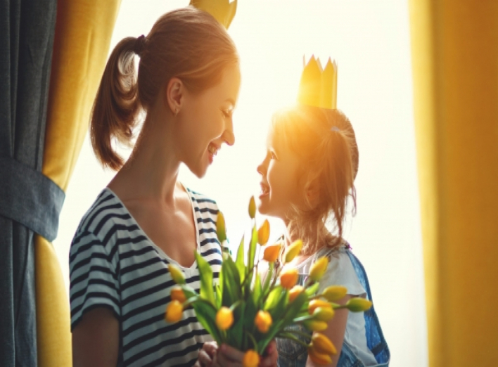 12 травня відзначатимемо День матері: історія та традиції свята  