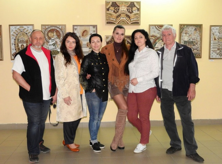 Весняна виставка Ніжинської гільдії митців стартувала у Чернігові