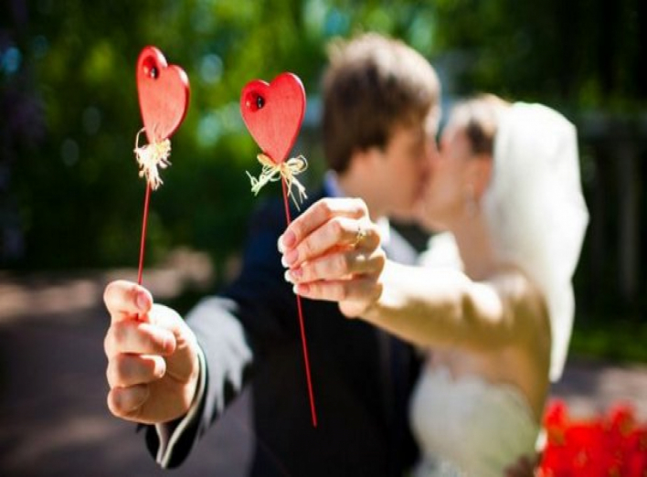 Весільна пора: скільки коштує реєстрація шлюбу?