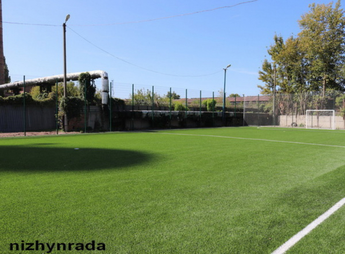 У школі №9 відкриють міні-футбольне поле зі штучним покриттям