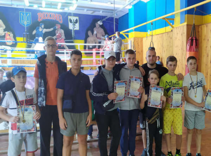 Блискуча перемога ніжинських боксерів у Чернігові