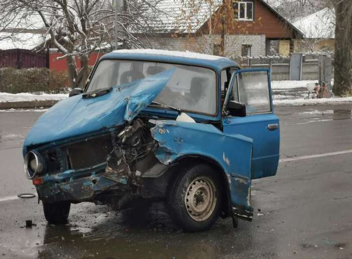 ДТП на Прилуцькій: зіткнулись два автомобілі. Фото