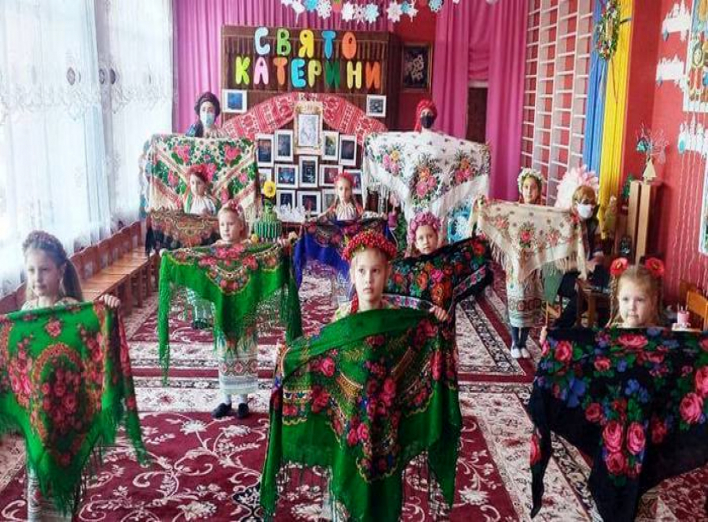 120-річчя з Дня народження Катерини Білокур: у ніжинському дитсадку згадали народну художницю
