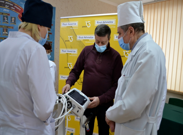 Ніжинська районна лікарня отримала апарат ШВЛ