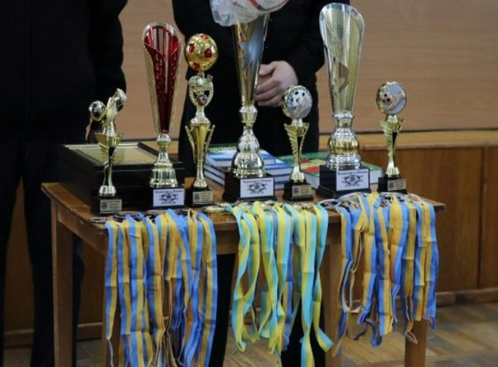 У Ніжині нагородили переможців міського чемпіонату з футзалу 