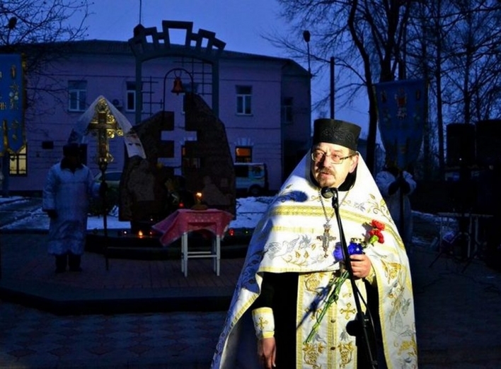 Ніжинці приєднаються до всеукраїнської акції "Запали свічку пам'яті!"