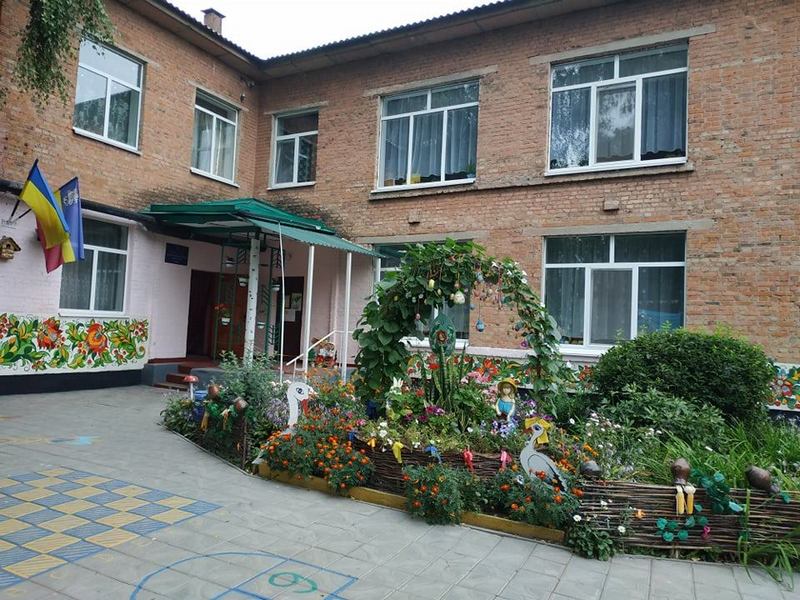 ДНЗ №13, самчиківський розпис, діти, краса