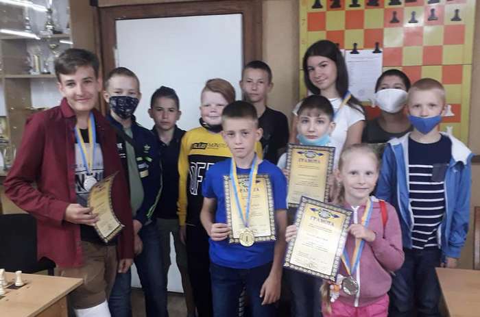 шахи, діти, чемпіони