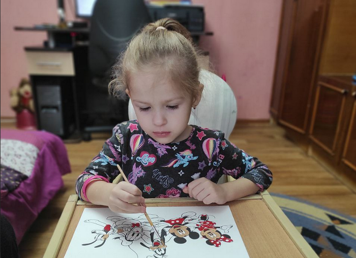 Леся Дробна, Мілана Дробна, допомога дитині, маленька ніжинка, Ніжин, бінауральне слухопротезування