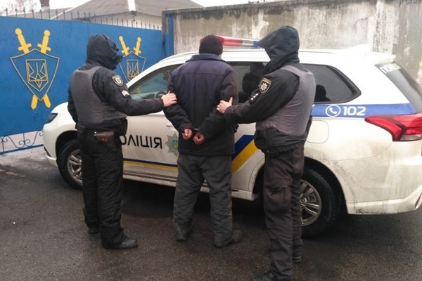 поліція, зловмисник, опір, ніж, поранення, розслідування