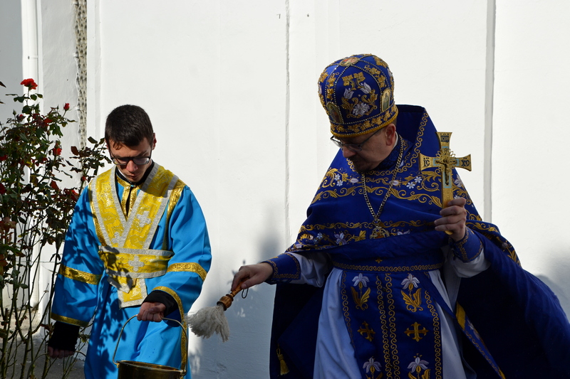 свято, Покрова Пресвятої Богородиці