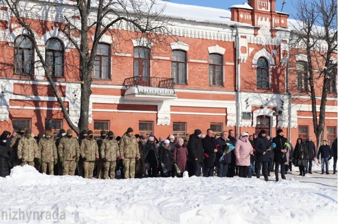 Ніжин, мітинг, Герої_Небесної_Сотні
