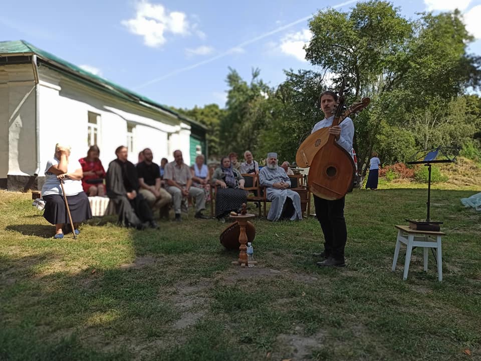храм Іоанна Богослова, Тарас Компаніченко, День Преображення Господнього, Отець Януарій